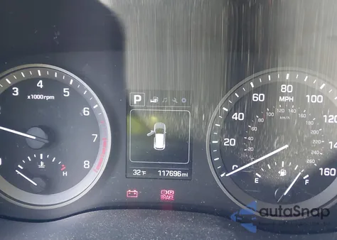 2018 Hyundai Tucson Sport z USA, uszkodzony, nr VIN KM8J3CAL4JU790818